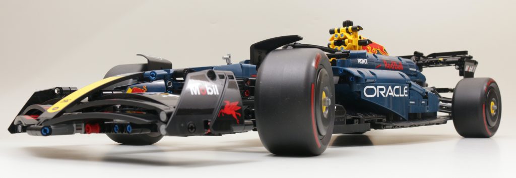 LEGO Technic 42206 Oracle Red Bull Racing RB20 F1 Car review 13 1024x353