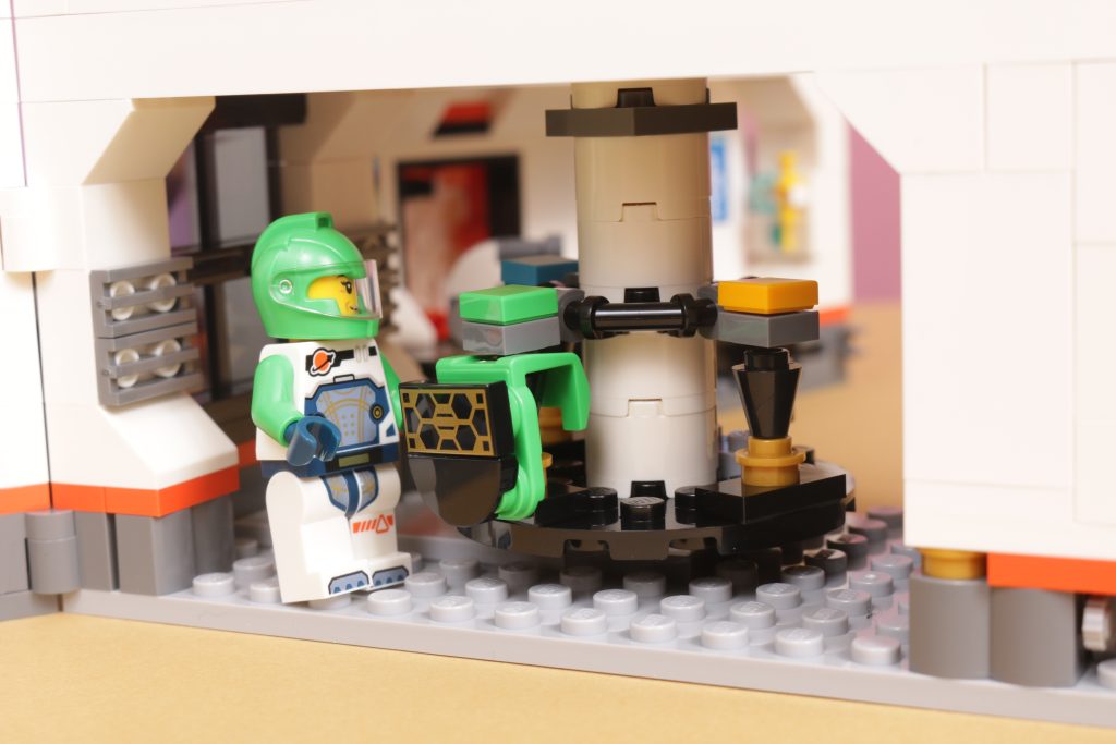 LEGO City 60434 Space Base and Rocket Launchpad review 32 1024x683
