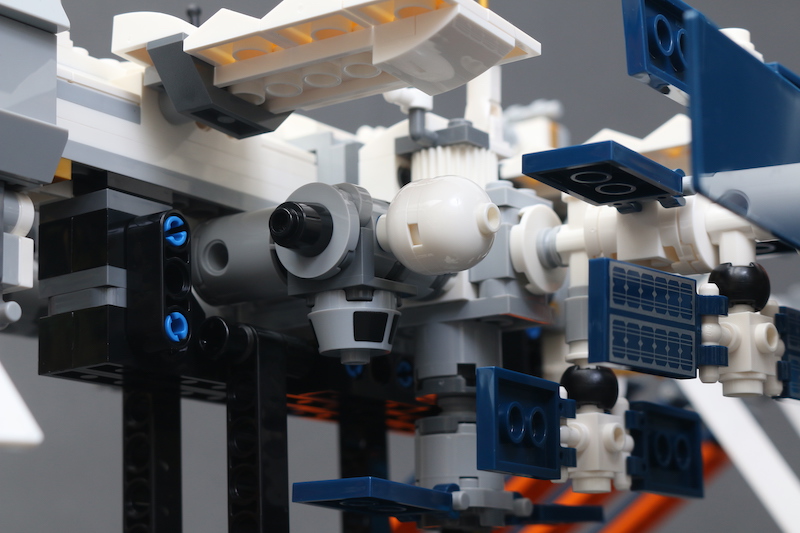 LEGO IDEAS 21321 International Space Station review 14