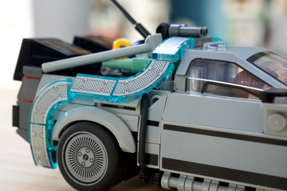LEGO 77256 Time Machine from Back to the Future review 7 1200x800