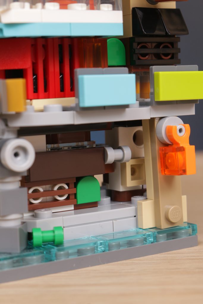 LEGO Insiders 40703 Micro NINJAGO City review 11 683x1024