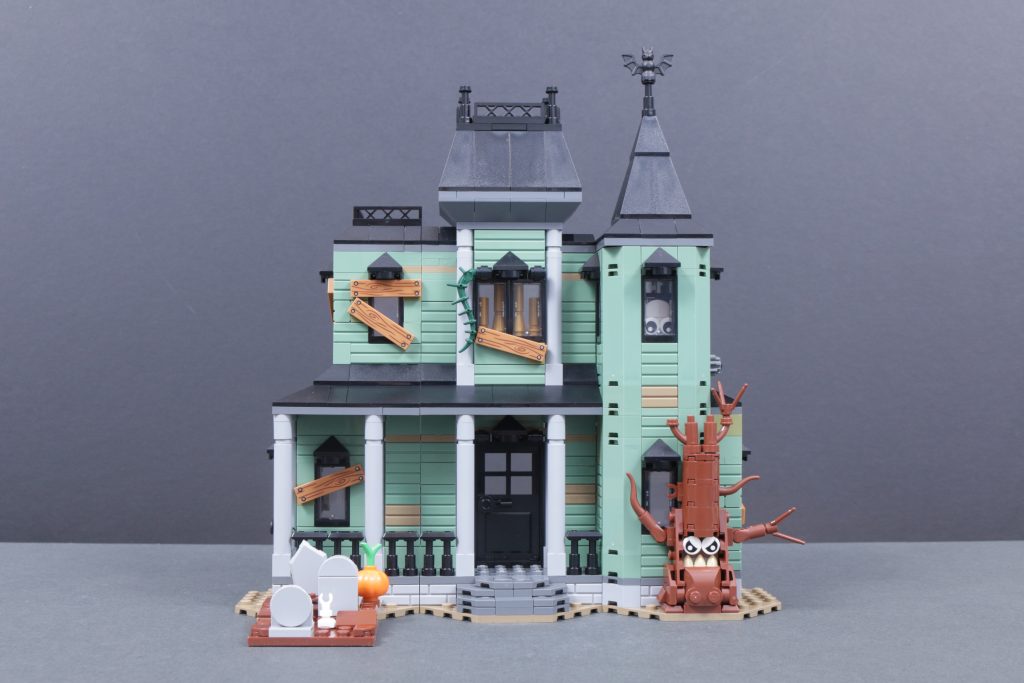 LEGO Creator 3 in 1 31167 Haunted Mansion review 14 1024x683