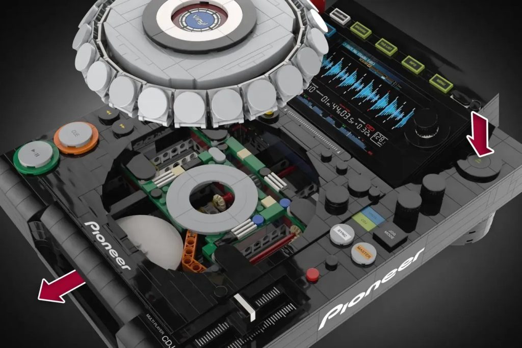 LEGO Ideas PIONEER CDJ 2000 NEXUS MULTI PLAYER 1 1 1024x683