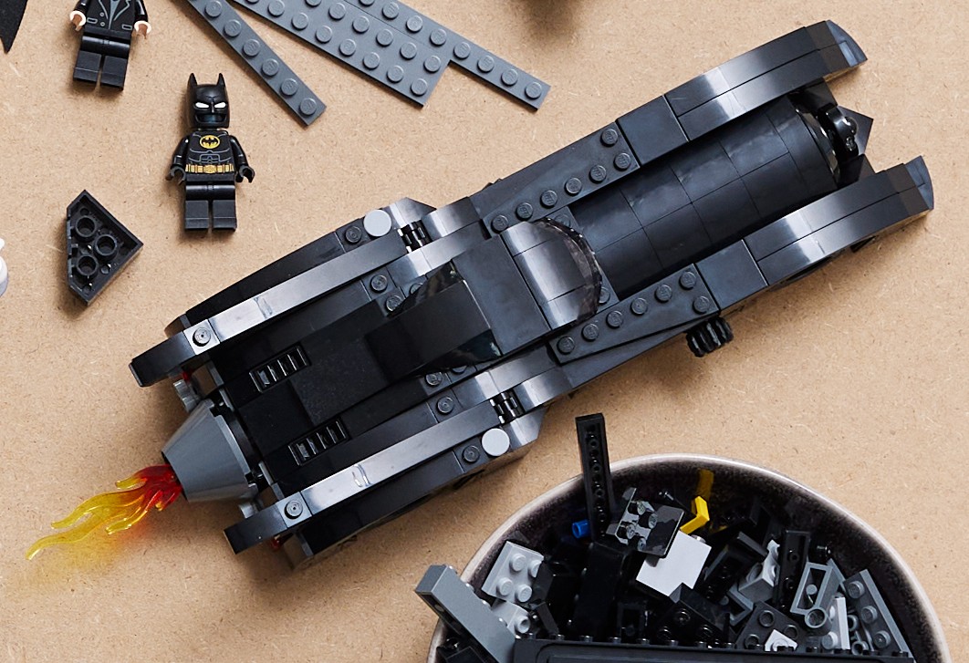 LEGO 76252 batman shadow box batmobile 1