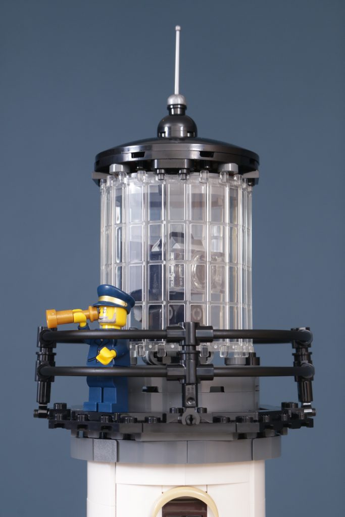 LEGO Ideas 21335 Motorised Lighthouse review 34 683x1024