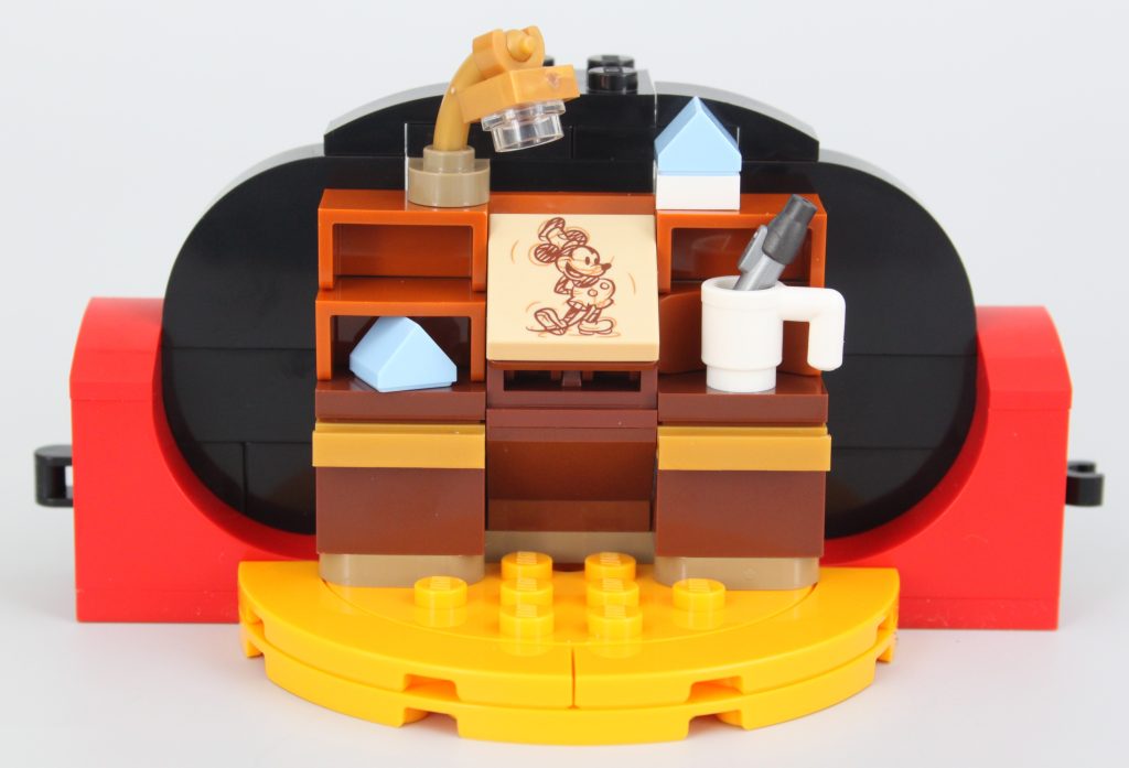 LEGO Disney 40600 Disney 100 Years Celebration review 10 1024x697