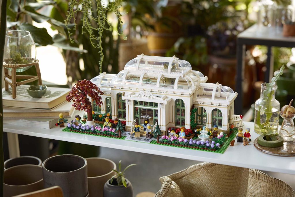 LEGO Ideas 21353 The Botanical Garden 22 1024x683
