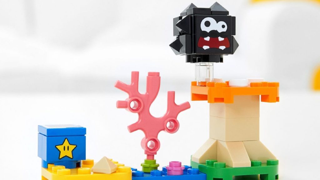 LEGO Super Mario 30389 Fuzzy Mushroom Platform Expansion Set lifestyle featured 1024x576