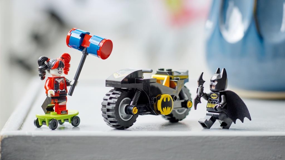 LEGO DC Super Heroes Batman vs. Harley Quinn book available to pre-order now