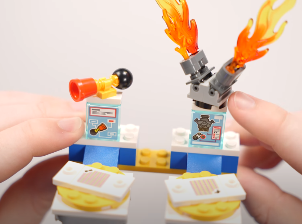 LEGO Mario kart firebird extra 4