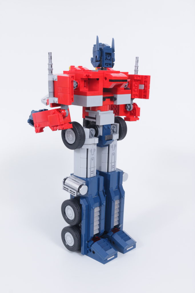 LEGO Transformers 10302 Optimus Prime review 33 683x1024