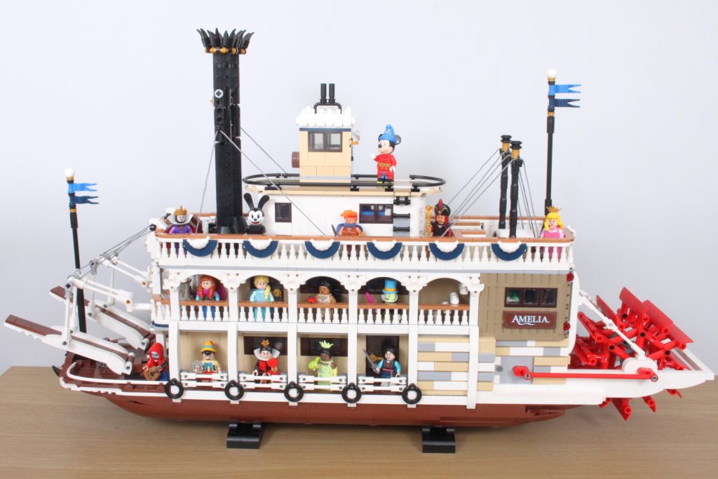 LEGO Ideas 21356 river steamboat disney stealth set 1 1024x683