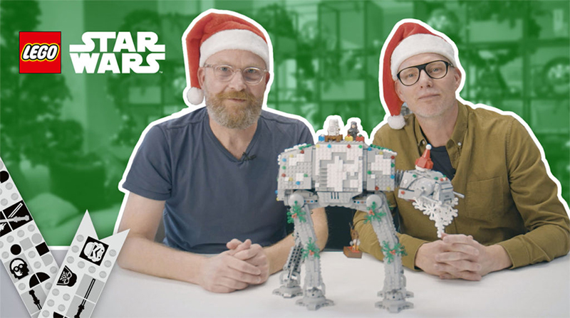 How to decorate LEGO Star Wars sets for Christmas