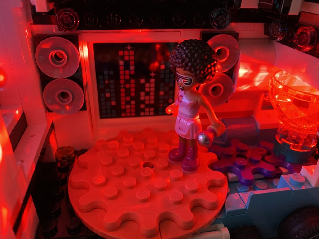 The LEGO Movie 2 70828 Pop Up Party Bus light brick