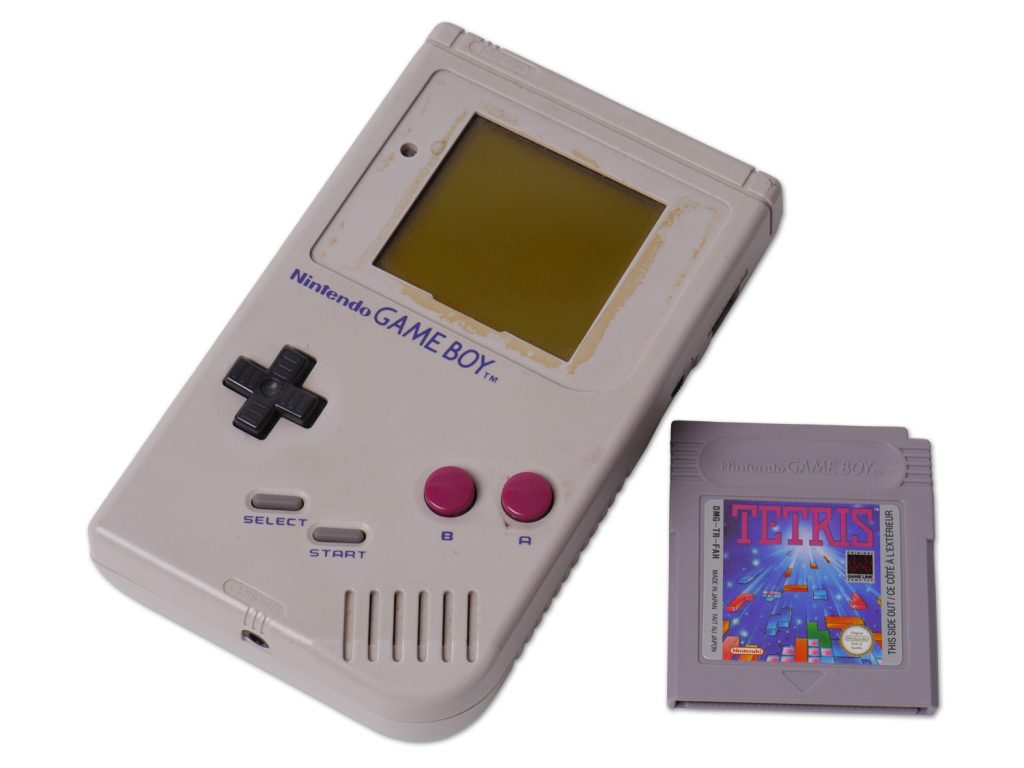 Wikimedia Commons Game Boy with cartridge 1024x768