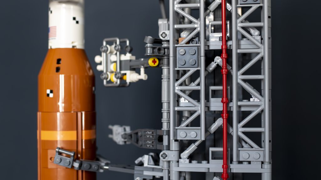 LEGO 10341 NASA Artemis Space Launch System 35 1024x576