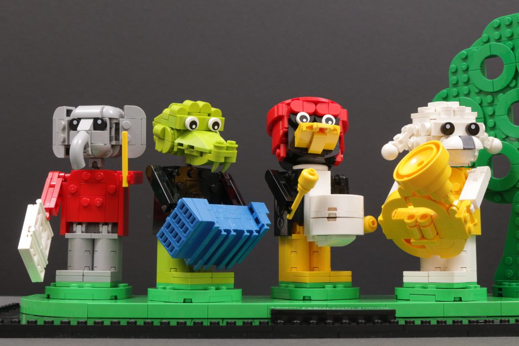 LEGO House exclusive 40506 LEGO Fabuland Tribute review 11 1024x683