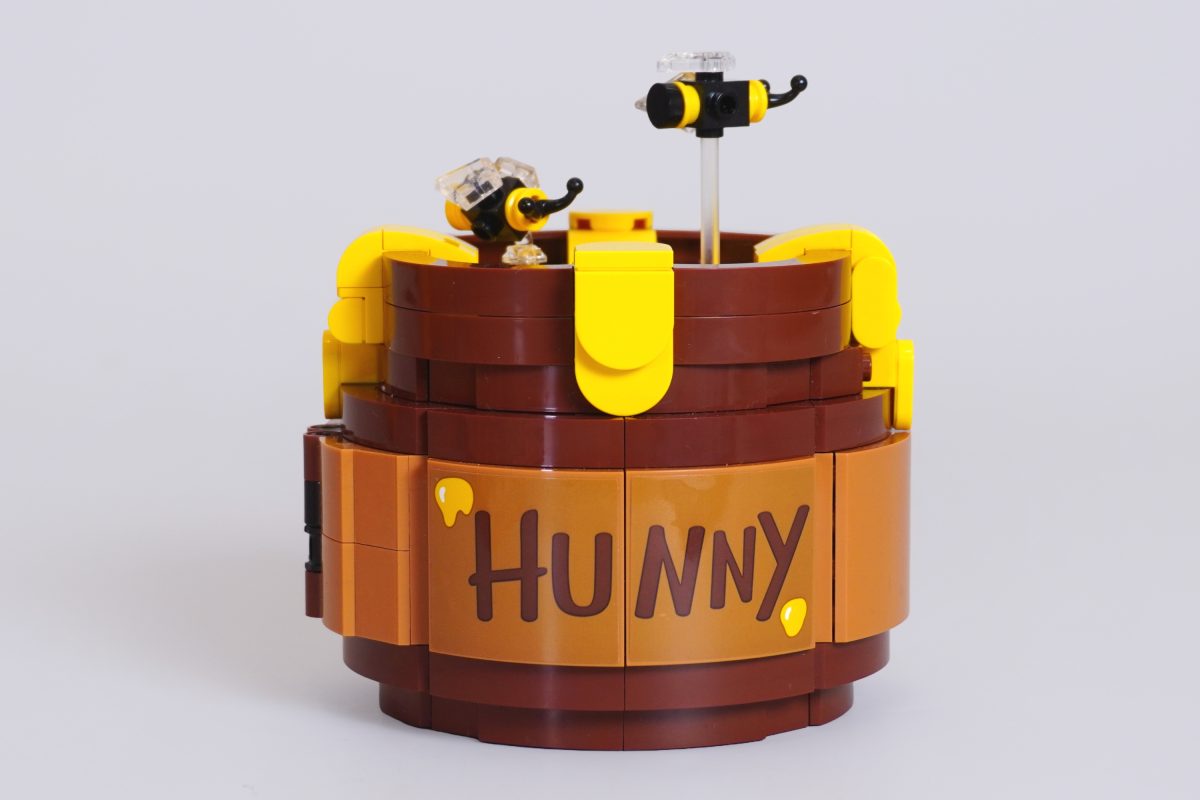 LEGO Disney 21326 Winnie the Pooh review 14 1200x800
