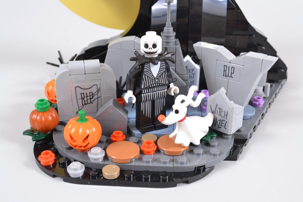LEGO Ideas 21351 The Nightmare Before Christmas 34 1024x683