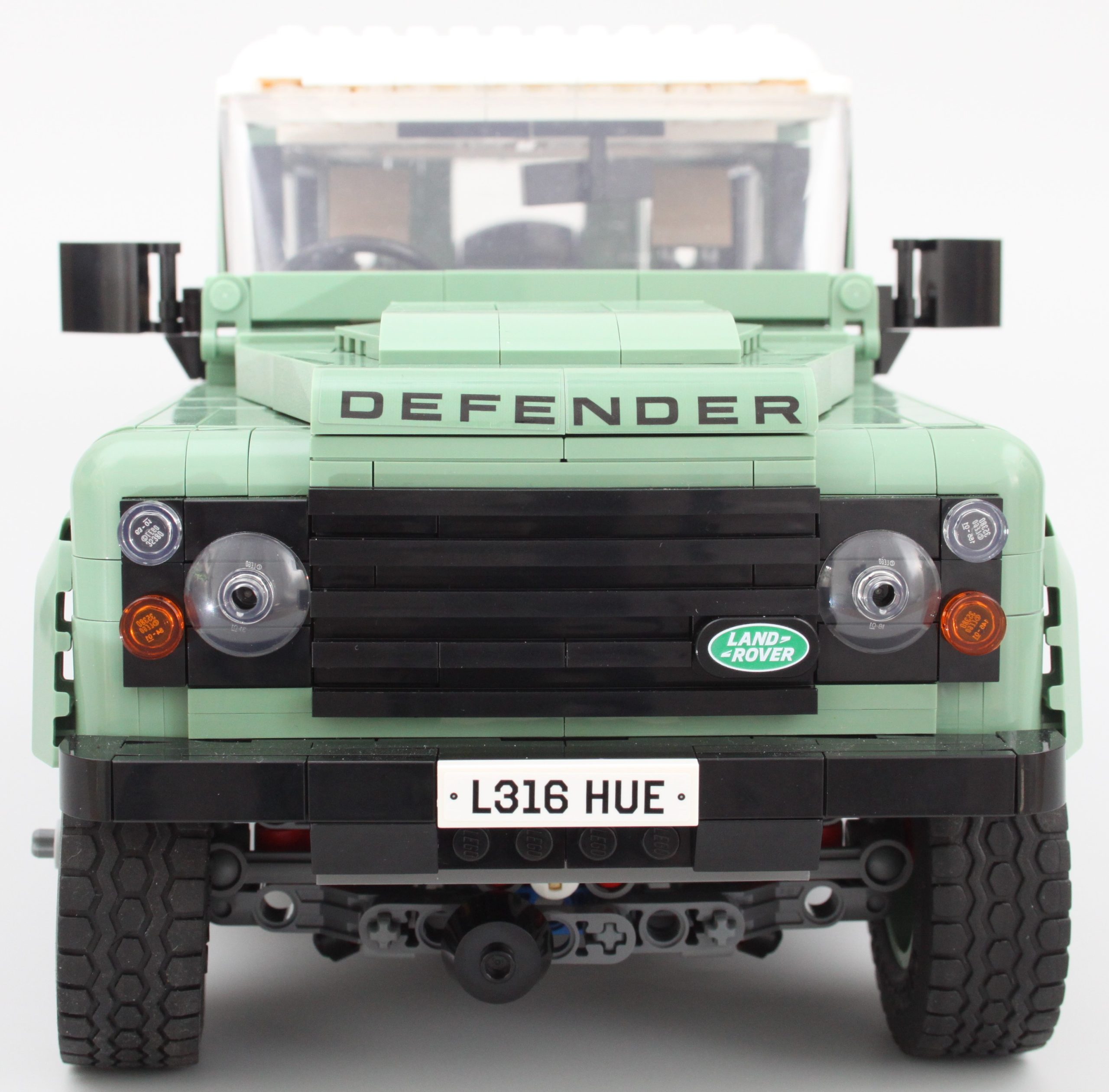 LEGO ICONS 10317 Land Rover Classic Defender 90 review 6 scaled