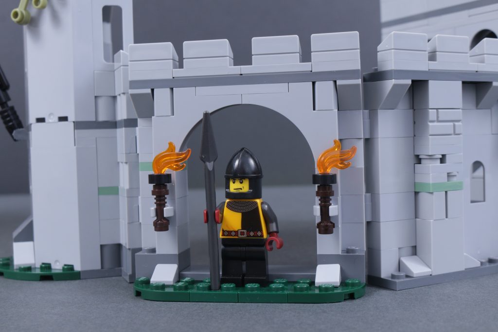 LEGO Harry Potter 76447 Hogwarts Castle Flying Lessons LEGO Castle conversion 22 1024x683