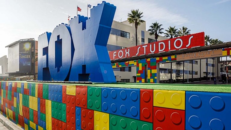 LEGO MASTERS USA Fox lot 2