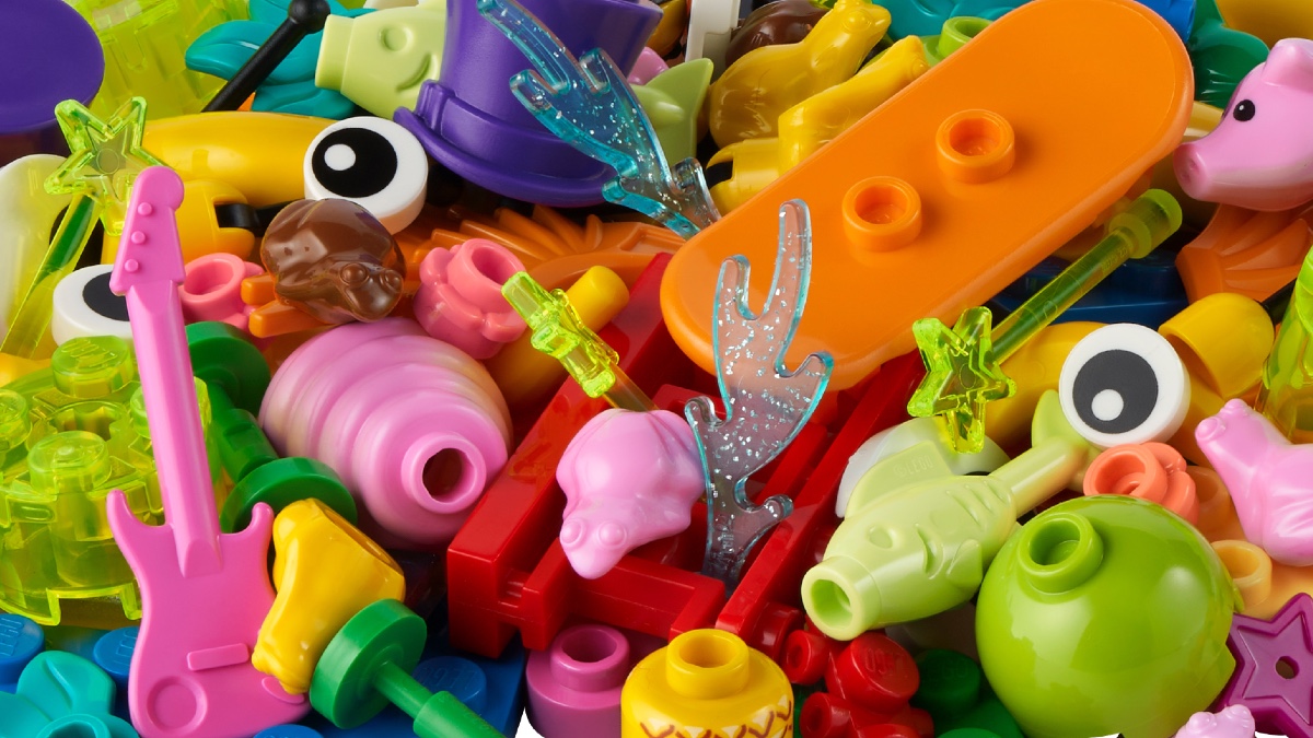 LEGO 40512 Fun and Funky VIP Add On Pack gift-with-purchase confirmed