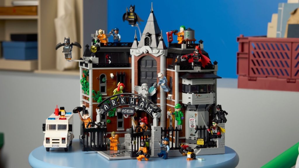 LEGO Batman 76300 Arkham Asylum featured 1024x576