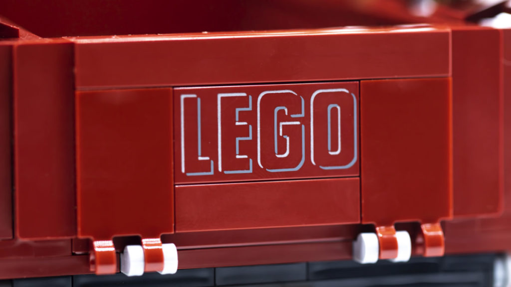 LEGO for Adults 10290 Pickup Truck 18 1024x576