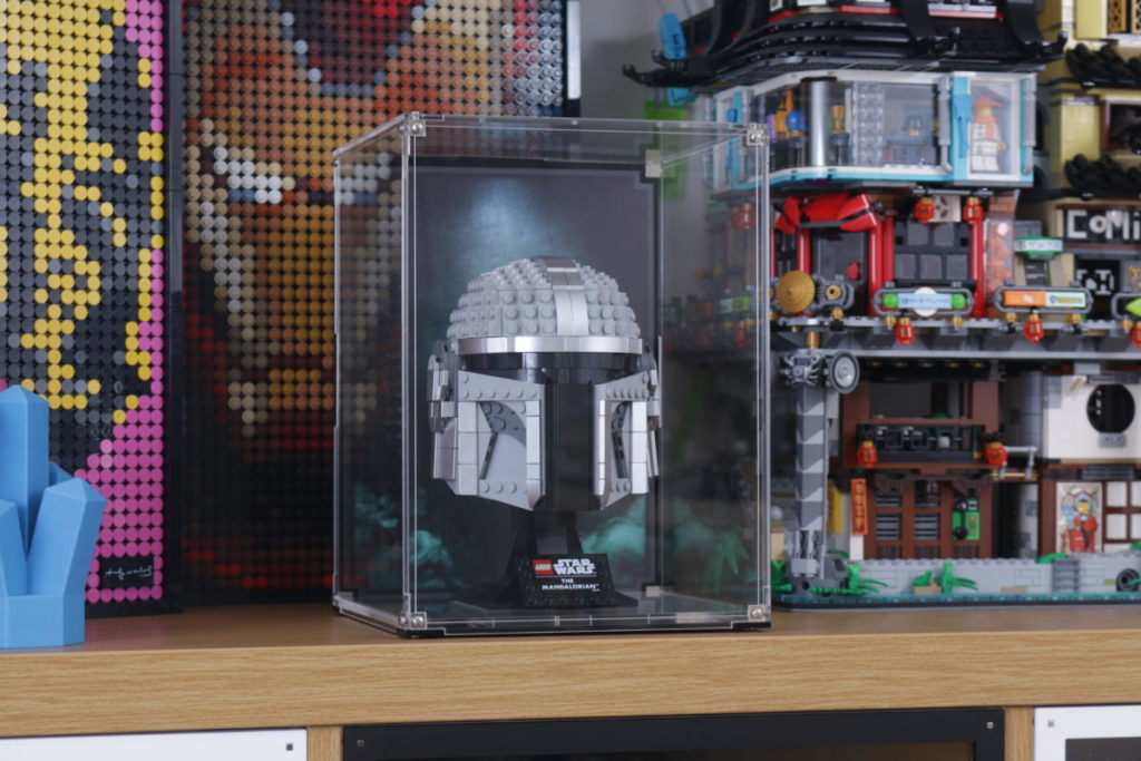 LEGO Star Wars Mandalorian Stormtrooper Scout Trooper Luke Skywalker Red Five Darth Vader Boba Fett Helmet Wicked Brick Display Case review 39 1024x683