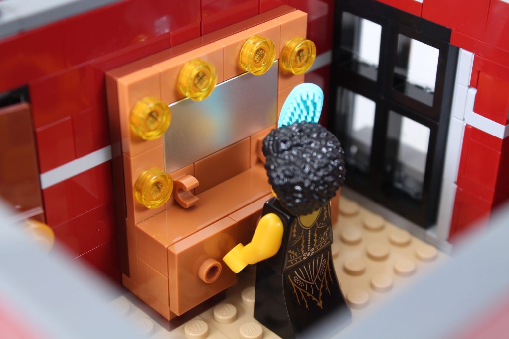 LEGO Icons 10312 Jazz Club review 48 1024x683