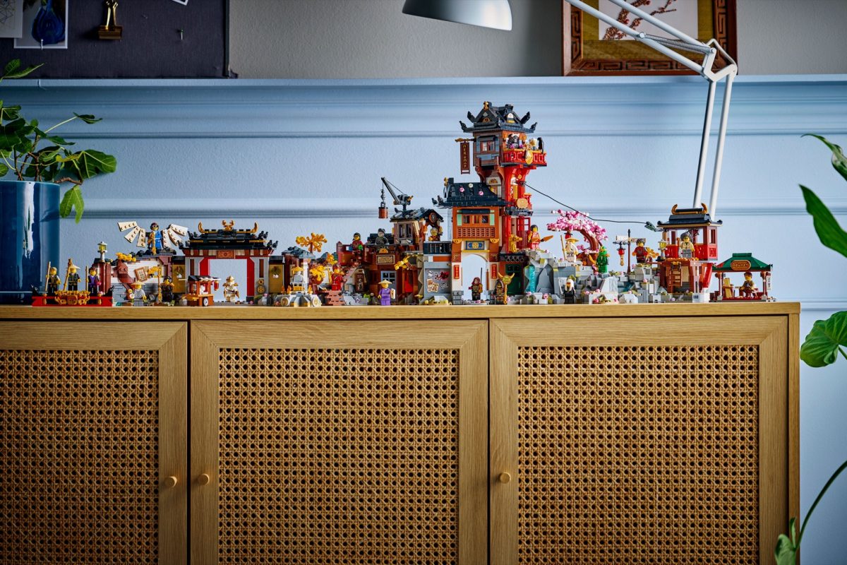 LEGO NINJAGO 71861 The Old Town 13 1200x800