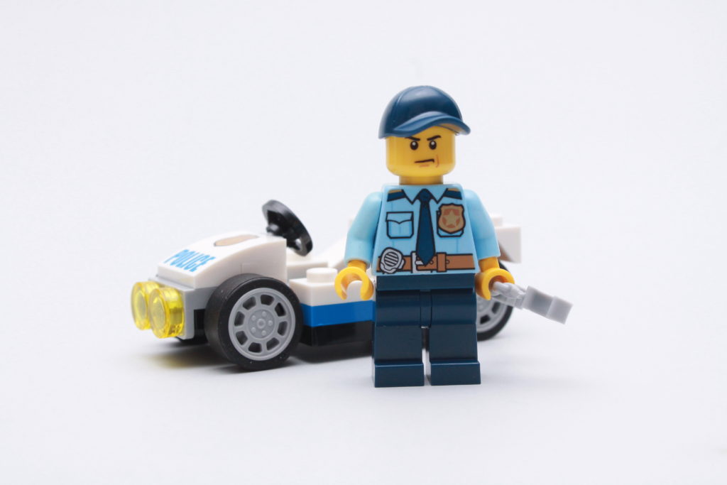 LEGO CITY magazine Issue 36 18