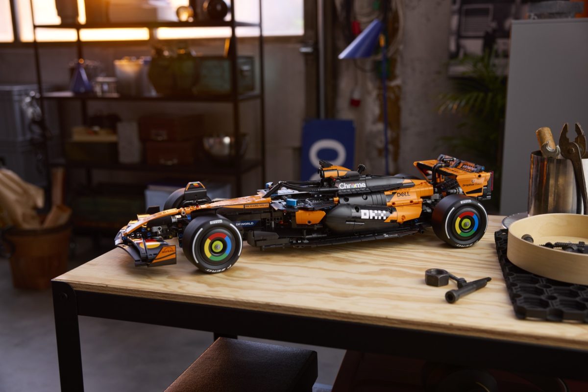 LEGO Technic 42228 42228 McLaren MCL39 15 1200x800