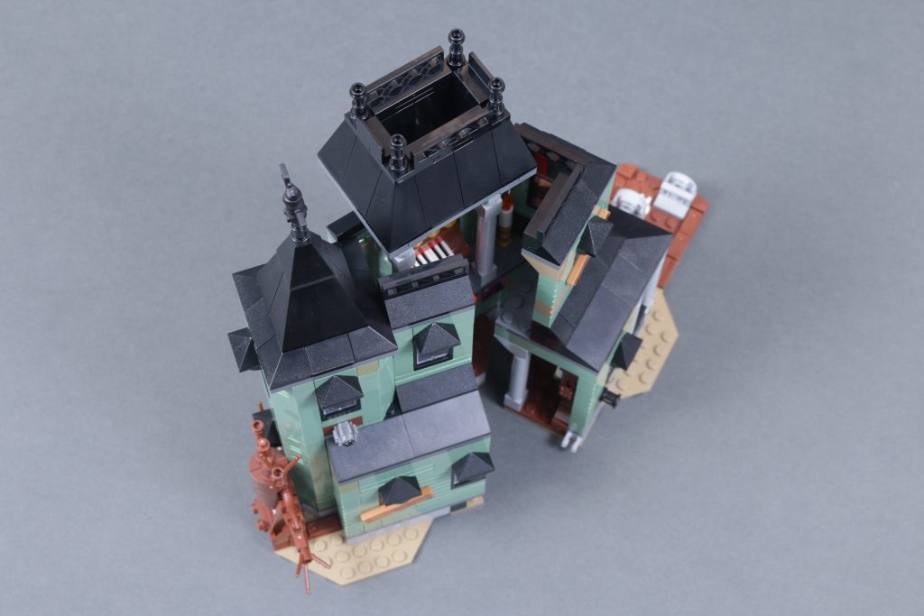 LEGO Creator 3 in 1 31167 Haunted Mansion review 24 1024x683
