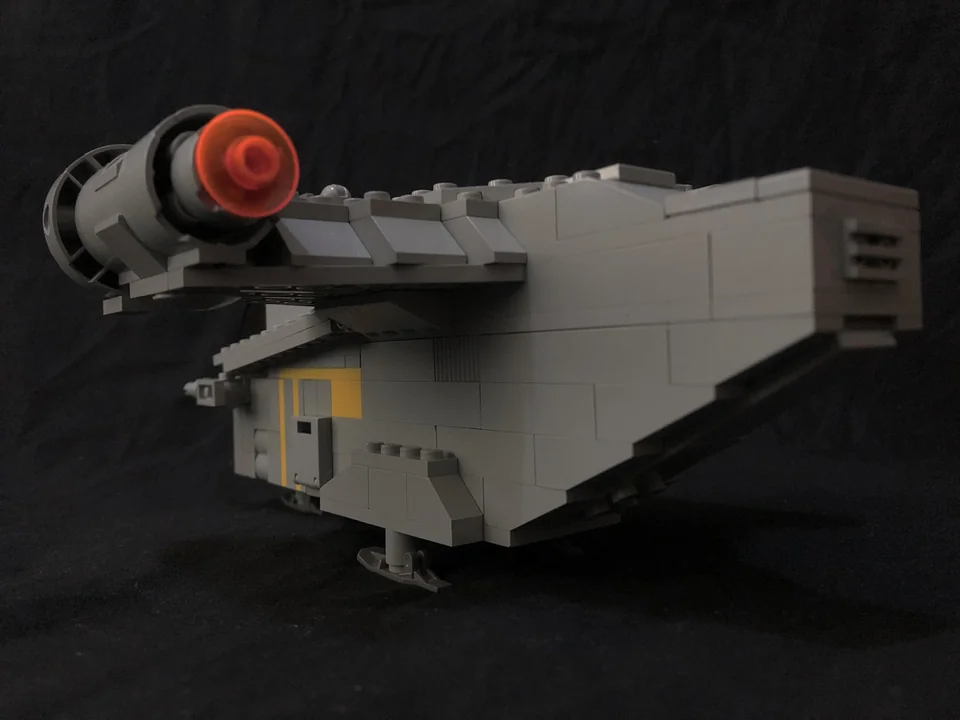LEGO Razor Crest 1999 3