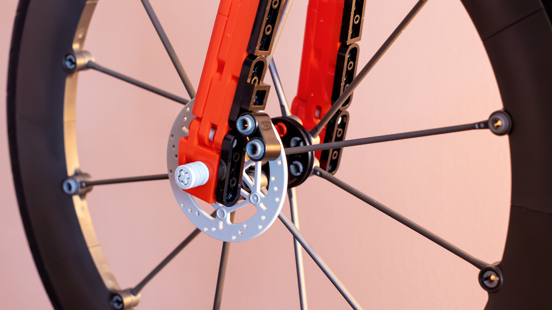 LEGO Icons 11380 Road Bike 7